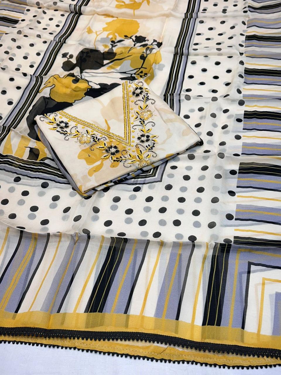 Punjabi Suit ( printed Suit )